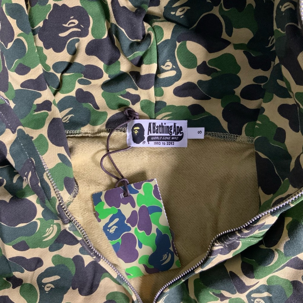 A Bathing Ape Shark Hoodie - Green Camo - Picture 5 of 8
